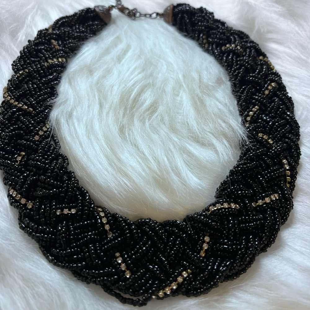 Womens thick black neckless